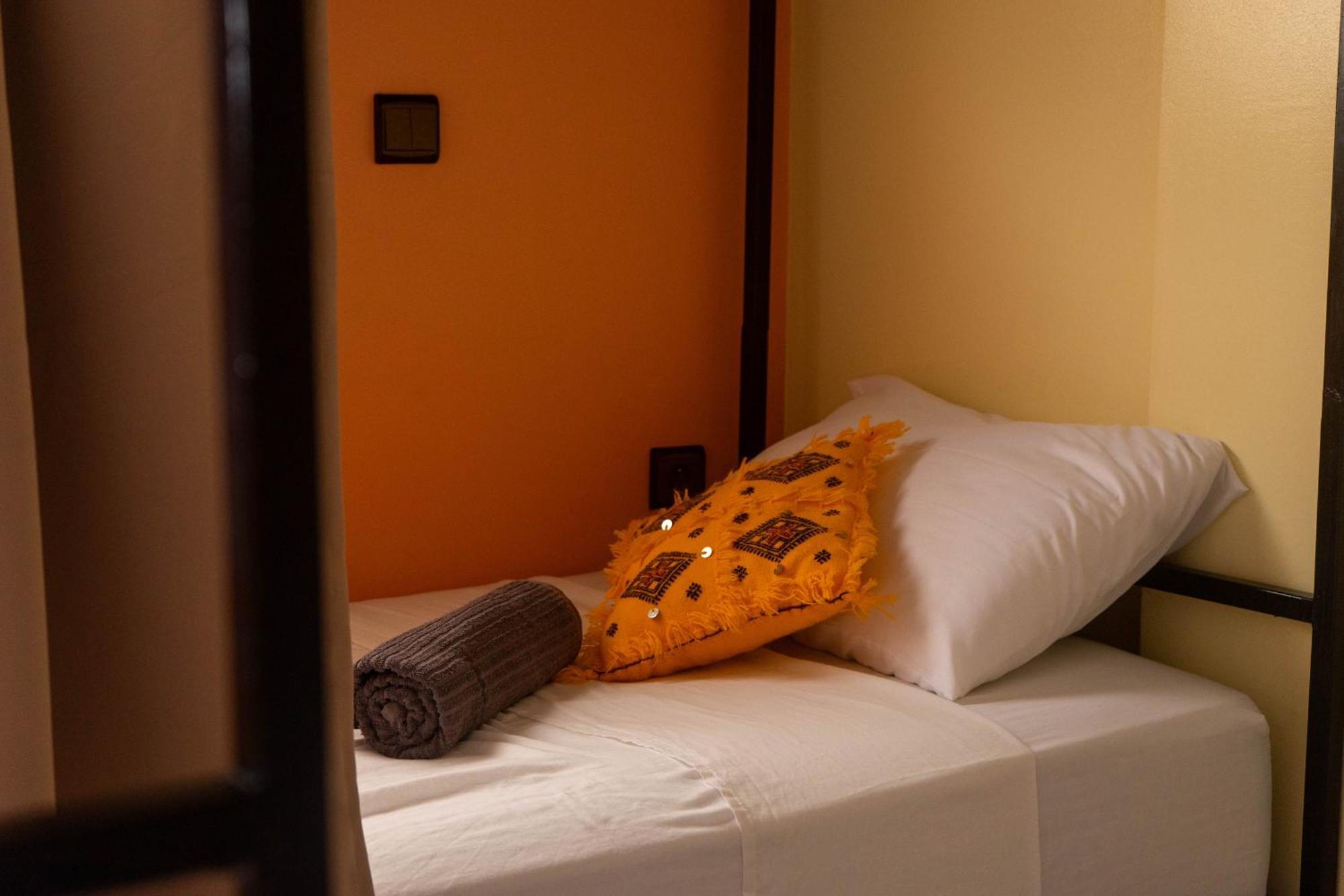 Monkey'S Guest House - Ocean View Rooms & Apartment With Rooftop Tamraght Exterior foto
